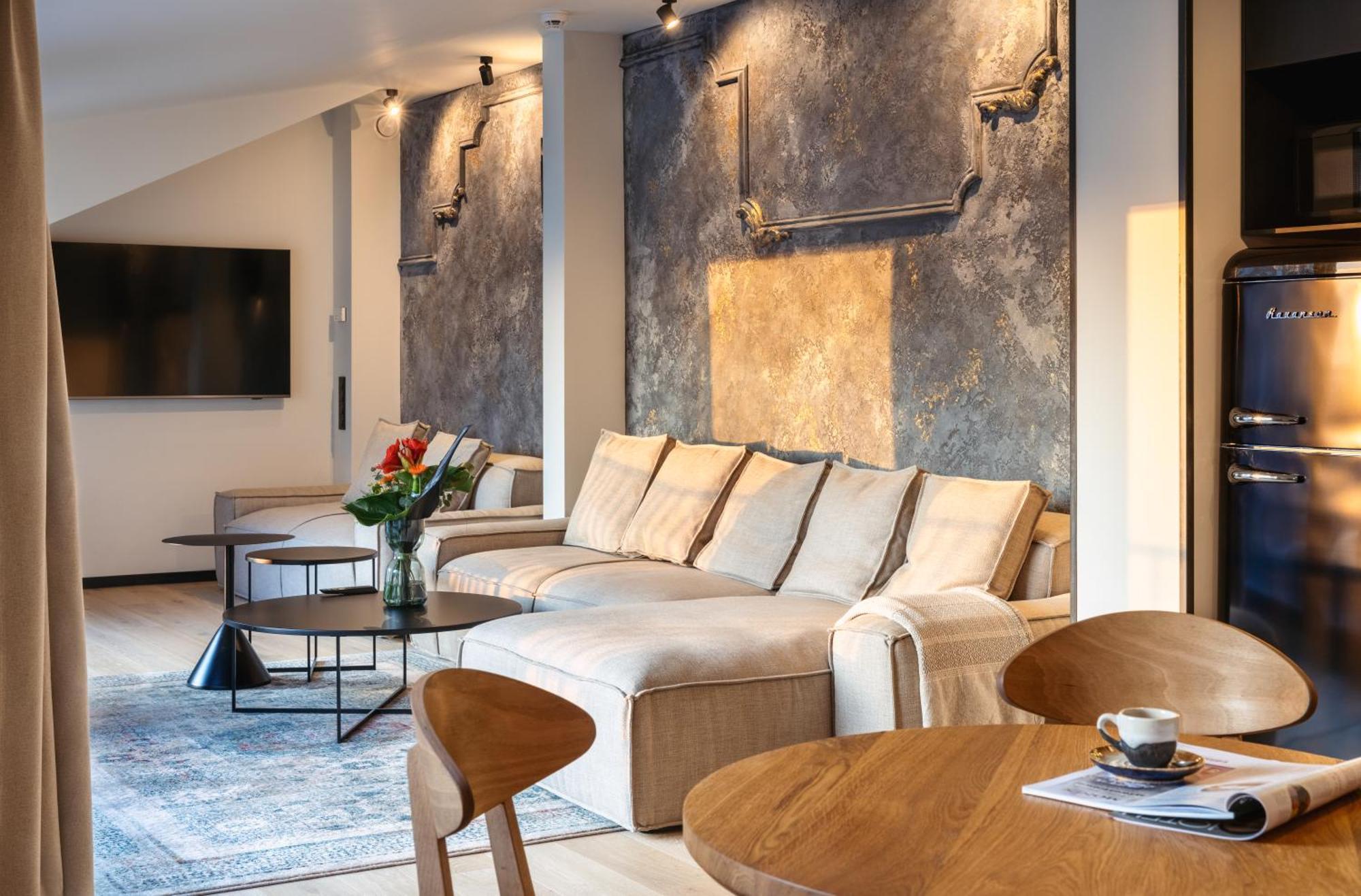 Nomadic Urban Premium Suites Krakow Exterior photo