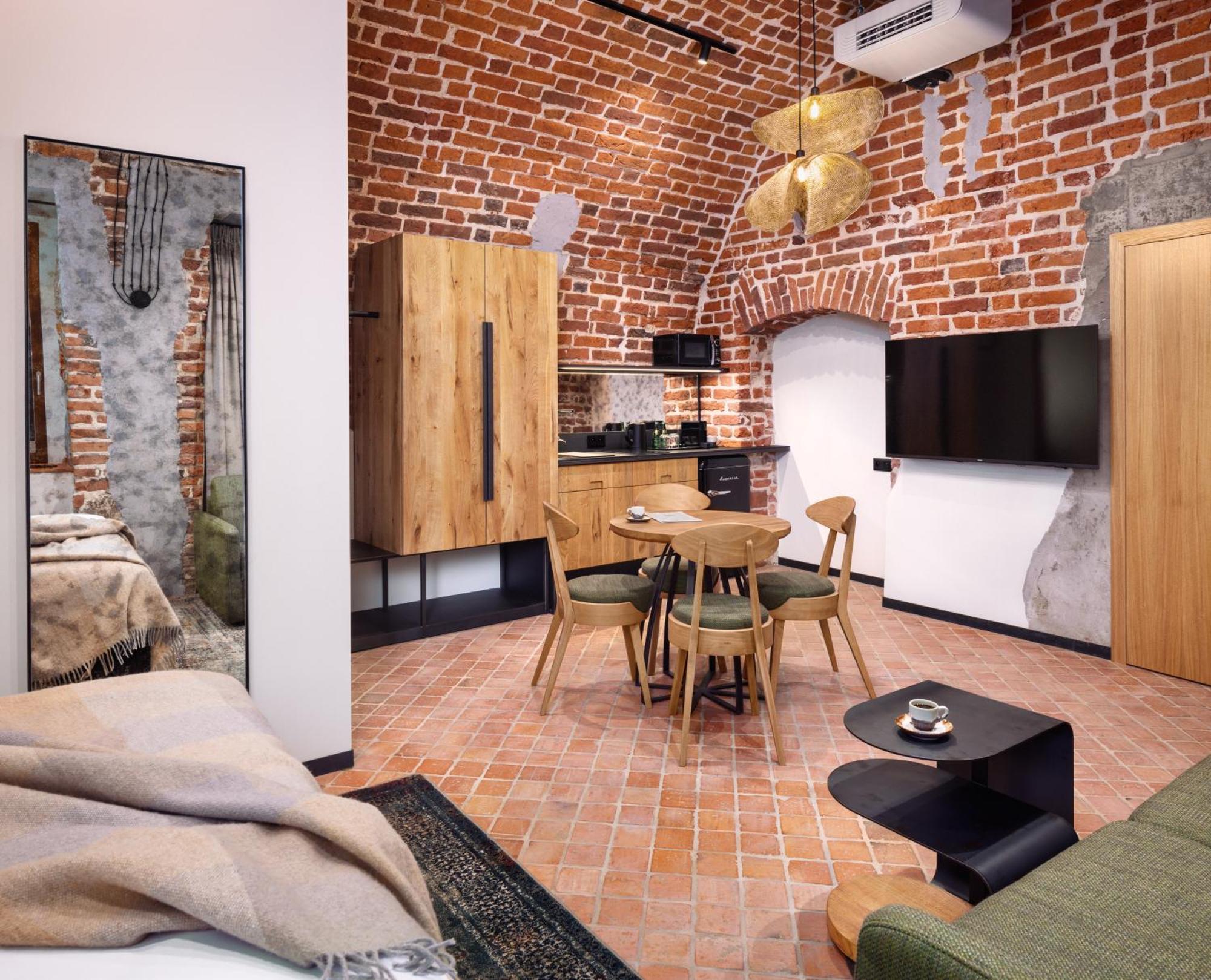 Nomadic Urban Premium Suites Krakow Exterior photo