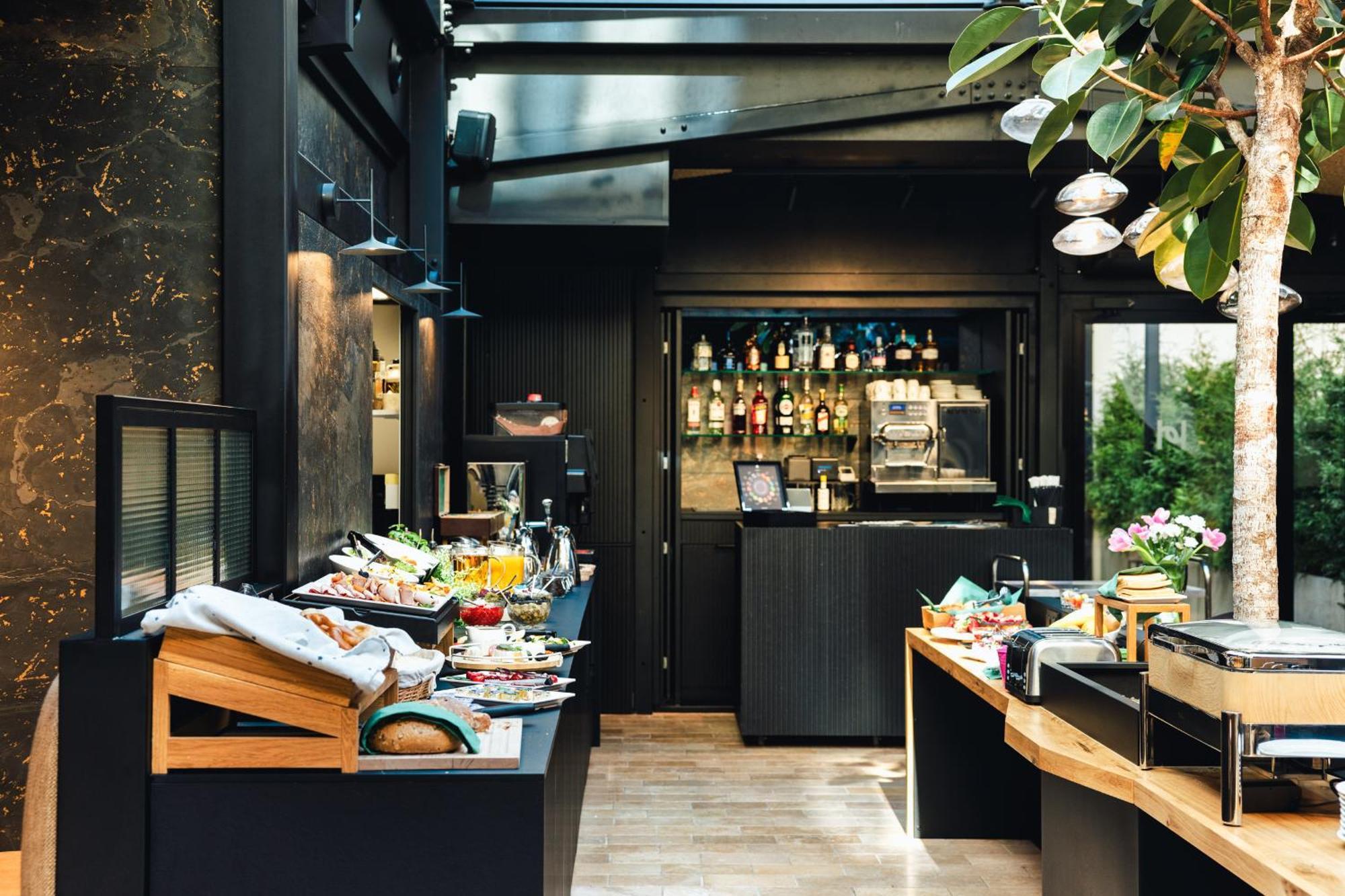 Nomadic Urban Premium Suites Krakow Exterior photo